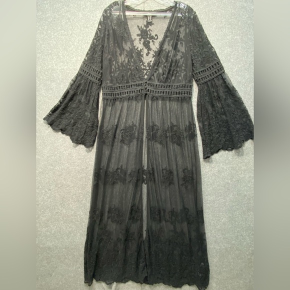 Forever 21 Jackets & Blazers - Forever 21 Black Sheer Crochet Lace Kimono Victorian Gothic Layering Top Size OX